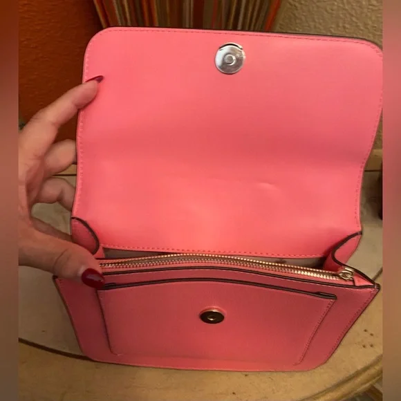Kate Spade ♠️ -EUC-Remi Flap Pink Shoulder/Crossbody Bag w/Chain Strap PRISTINE